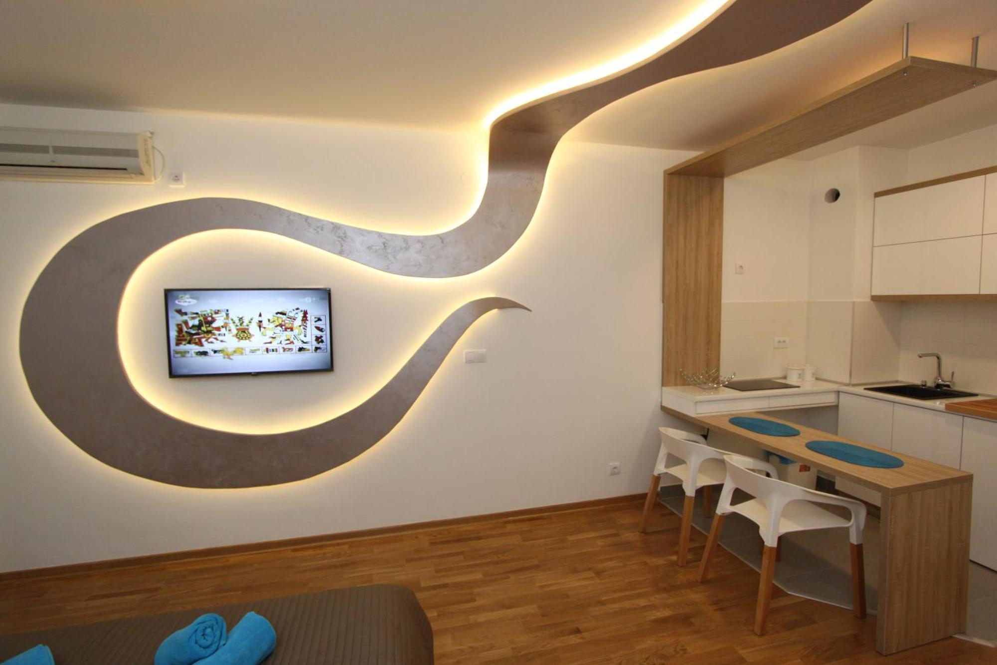 Riviera New Belgrade Apartment, Parking 5 Eur Per Day ภายนอก รูปภาพ
