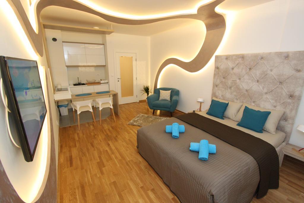 Riviera New Belgrade Apartment, Parking 5 Eur Per Day ภายนอก รูปภาพ